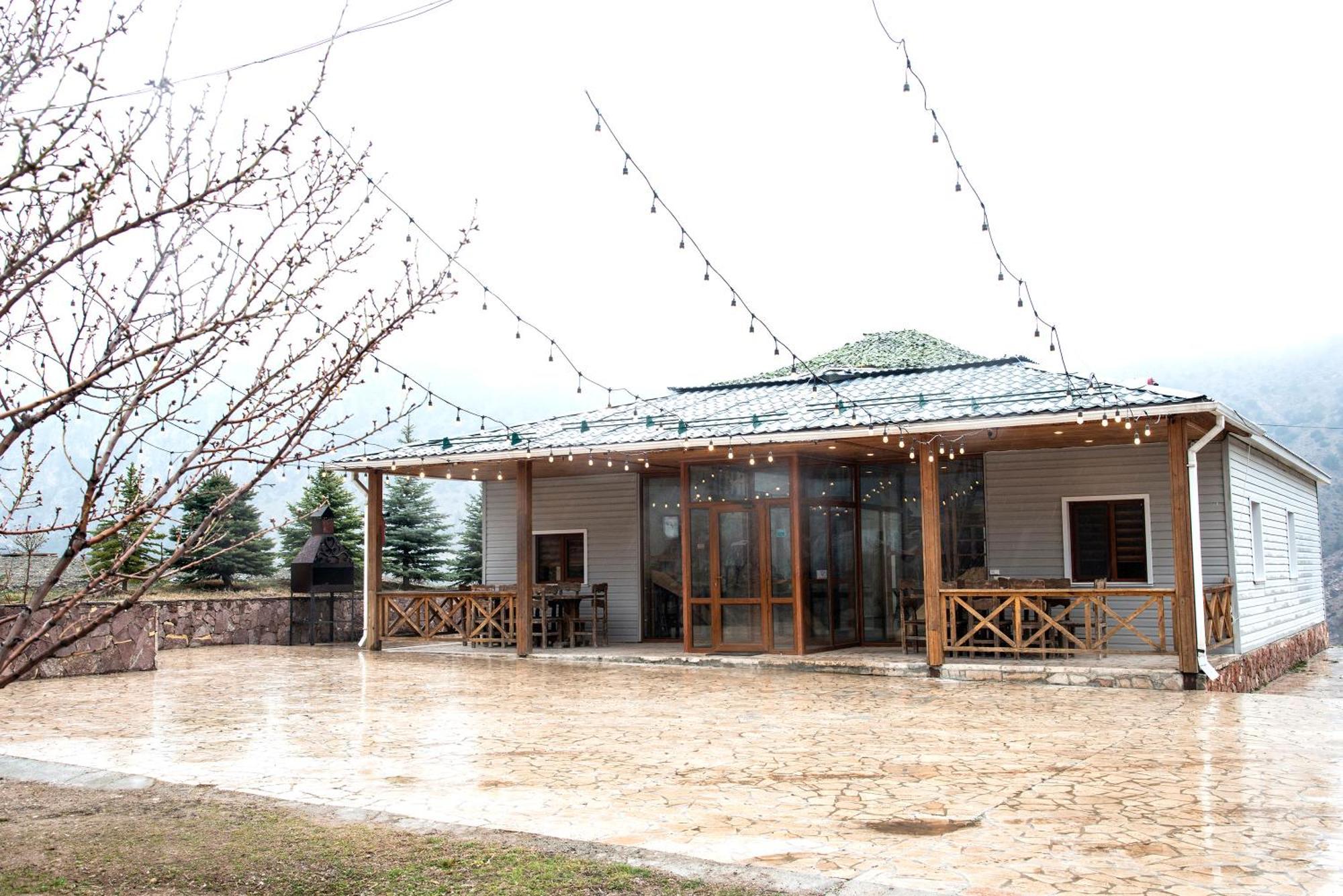 Ecolodge In Wildlife Refuge Urtsadzor Bagian luar foto